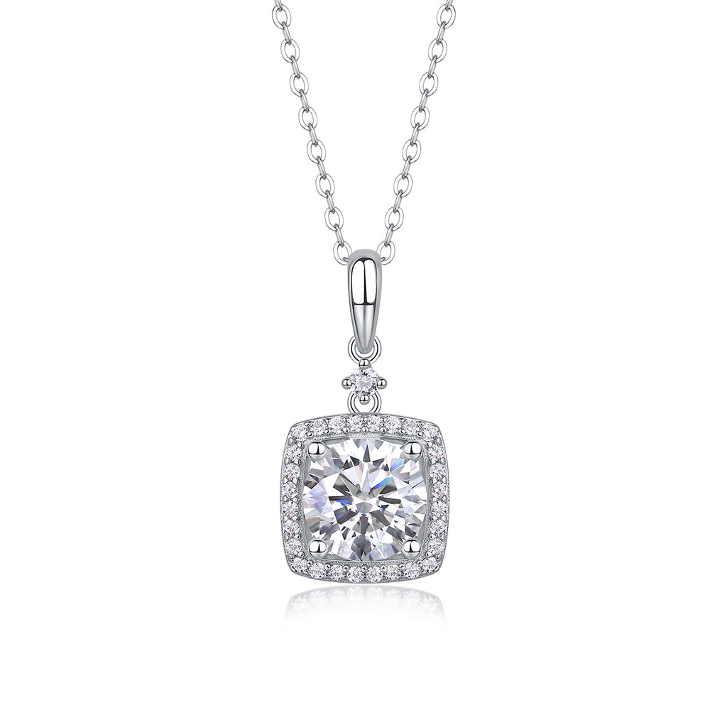 Pure And Innocent Marie - A Fashionable And Light Luxury Jewelry Pendant Necklace Set With Top-quality Moissanite, S925 Silver Plated Platinum