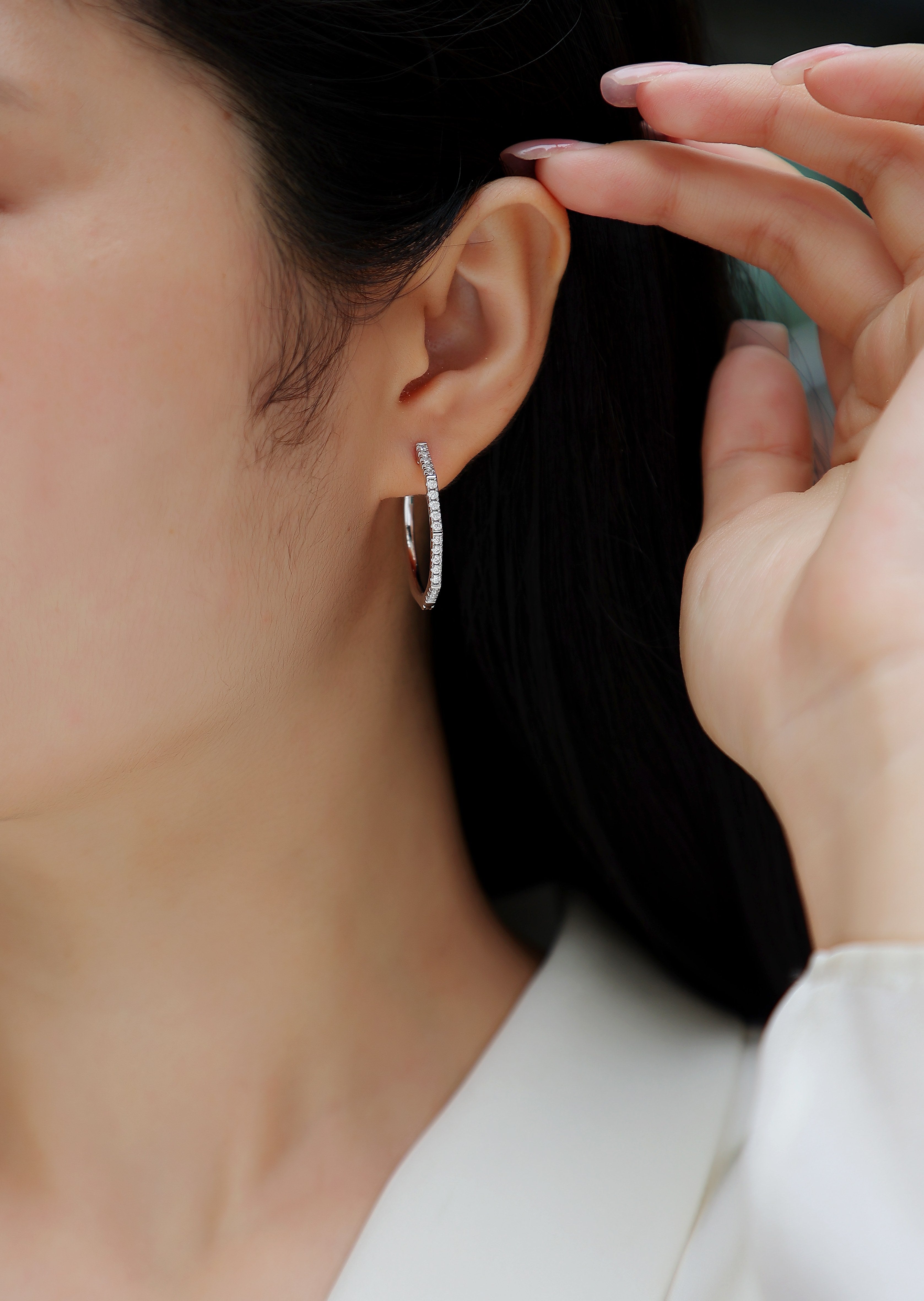 Moden Star Ring - Set With Top-quality Moissanite S925 Silver And Platinum-plated Stud Earrings, A Fashionable And Trendy Accessory That Can Be Tested With A Diamond Pen