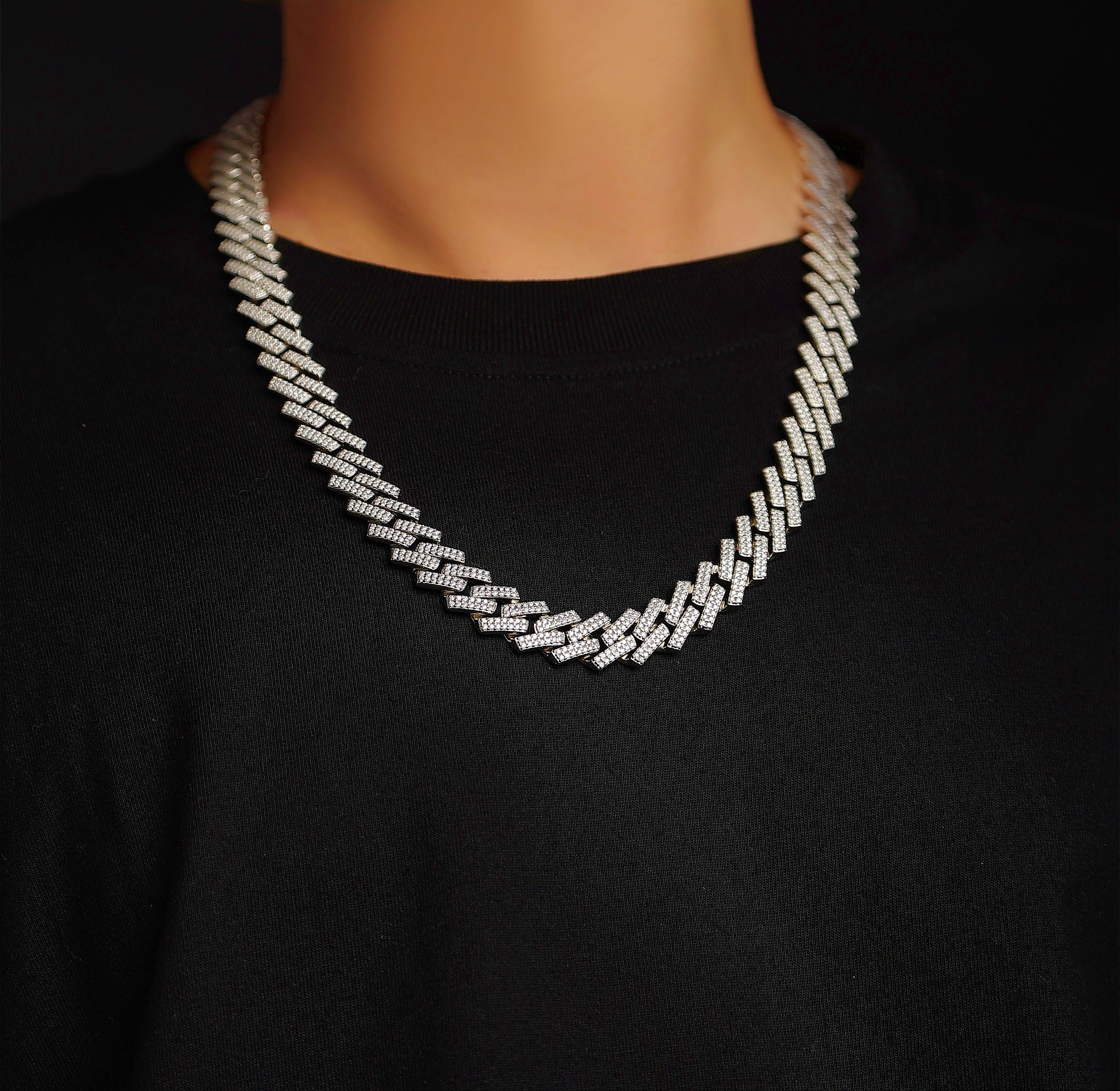 Challenge - A Luxurious And Fashionable Light Luxury Jewelry Necklace Pendant Set With Top-quality Moissanite, S925 Silver-plated Platinum