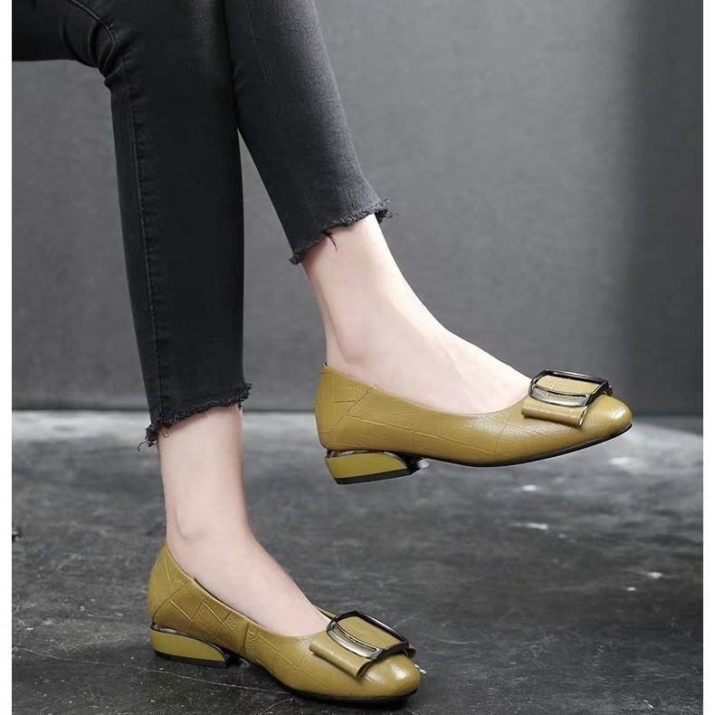 Flat Thick Low Heel Shallow Mouth leather
