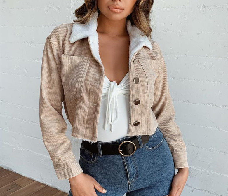 Thick thread knitting with metal buckle design