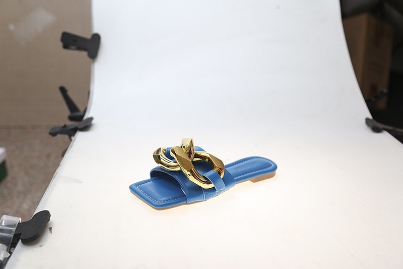 Chain Open Toe Flat Soft Bottom Slippers