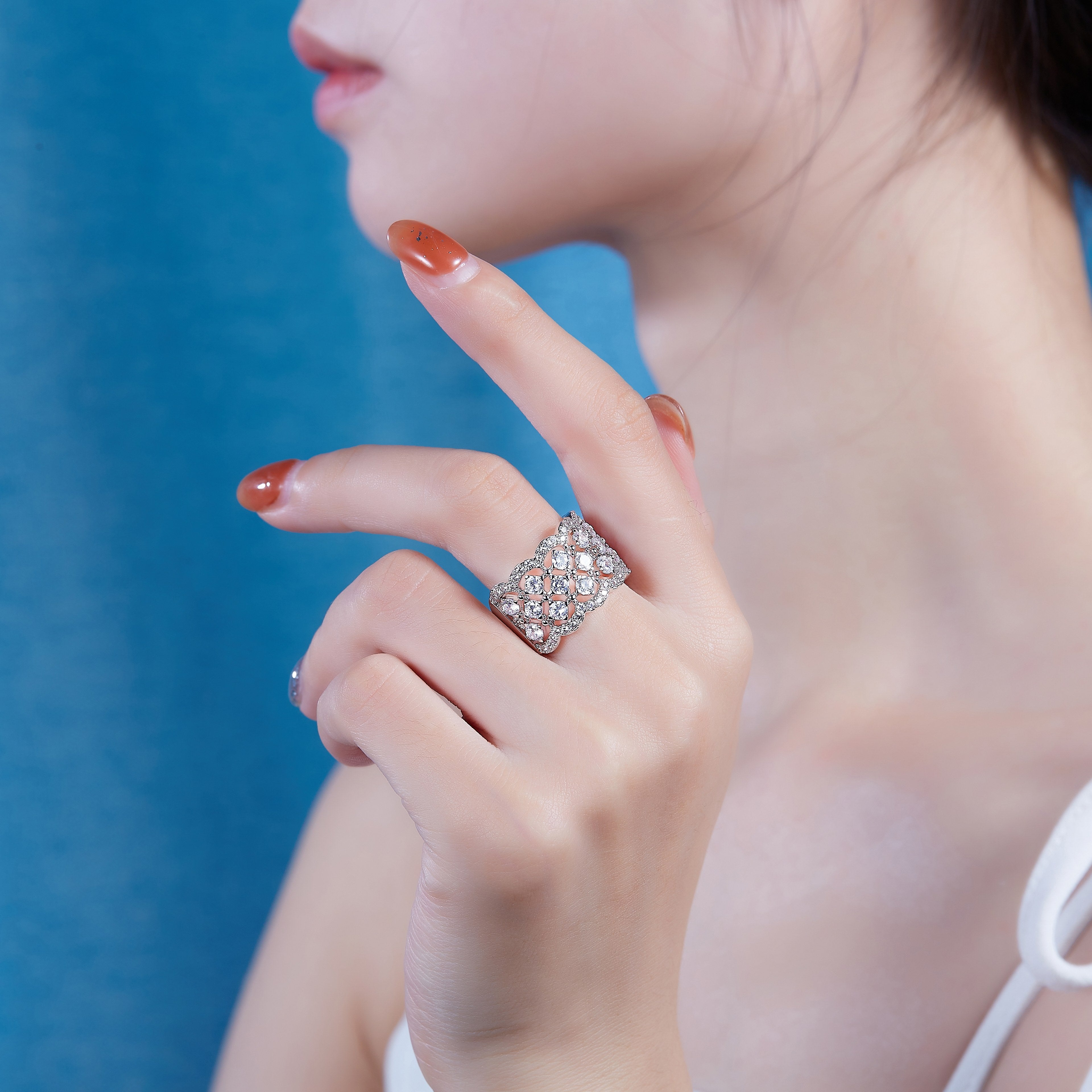 Lace Snowflake - Set With Top-quality Moissanite S925 Silver And Platinum-plated Diamond Wedding Ring. The Ring Can Be Tested With A Diamond Pen In Yellow Gold And Rose Gold