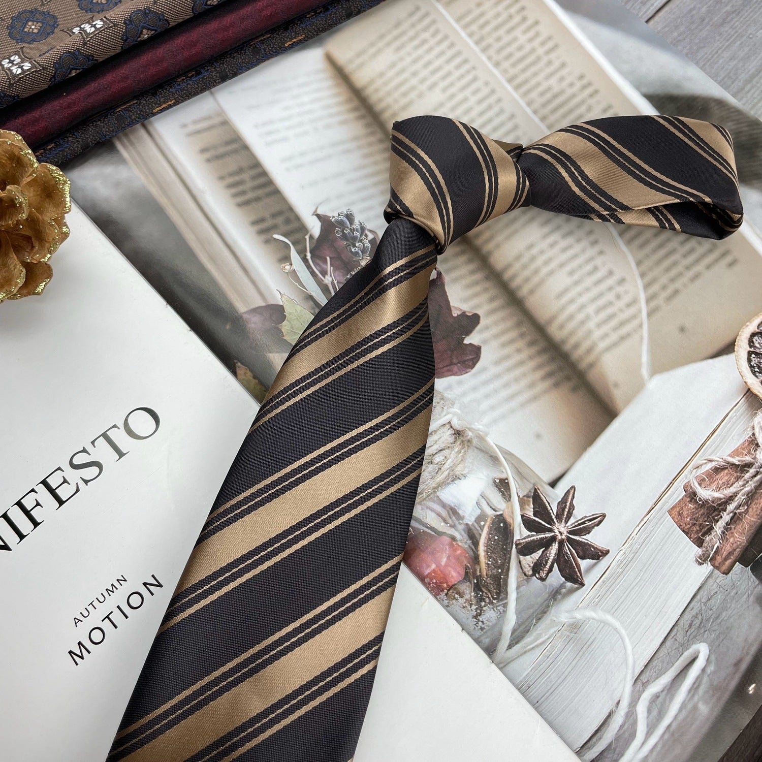 Retro Coffee Color Orange Red Striped Tie Hand Hit 8CM