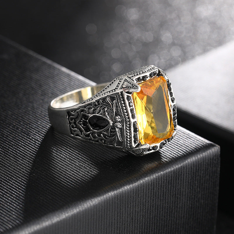 Retro National Style Texture Inlaid Red And Green Zircon Ring