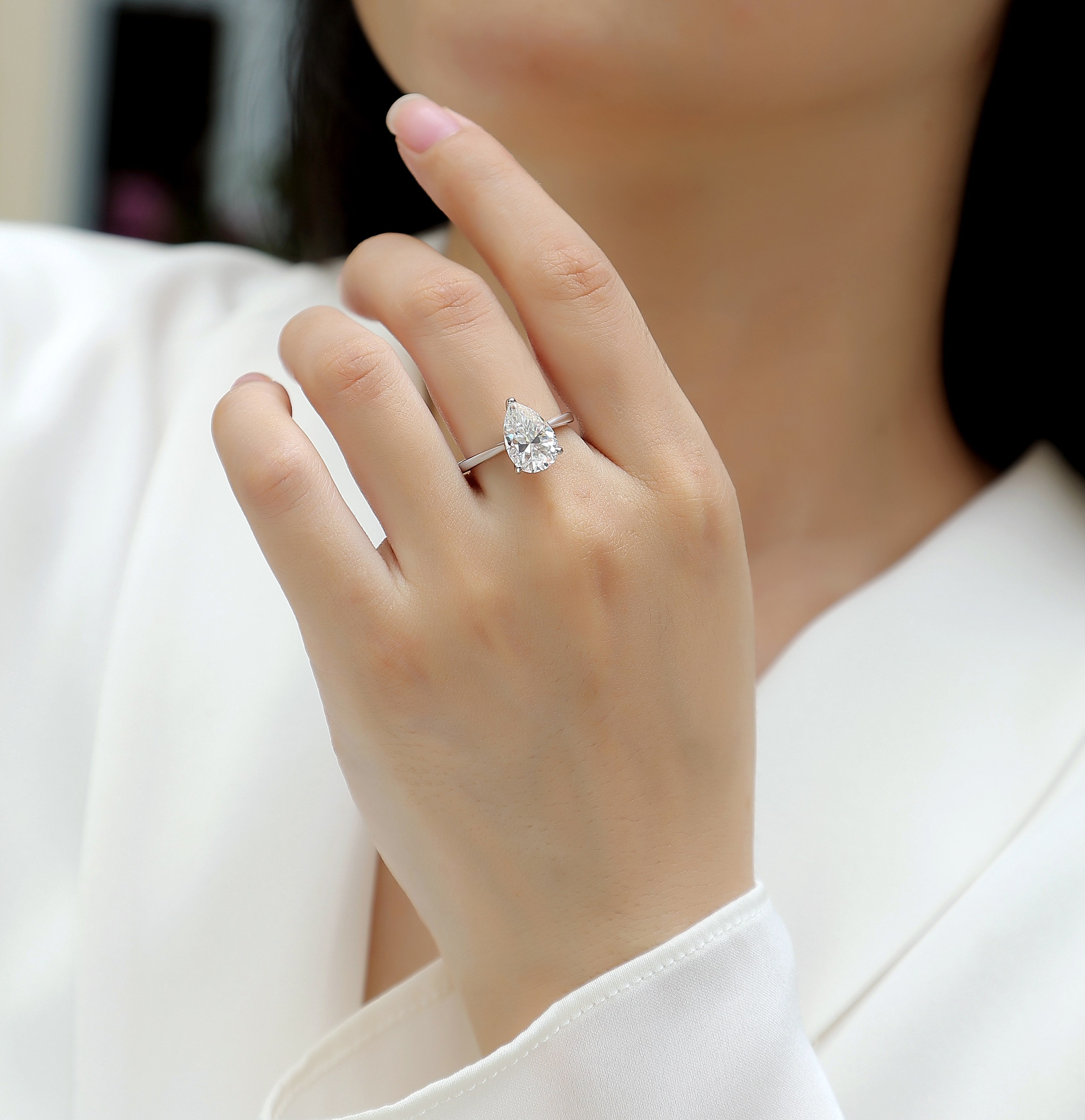 The Ultimate Simplicity - Set With Top-quality Heart-shaped Moissanite S925 Silver And Platinum-plated Diamond Wedding Ring. The Ring Can Be Tested With A Diamond Pen In Yellow Gold And Rose Gold