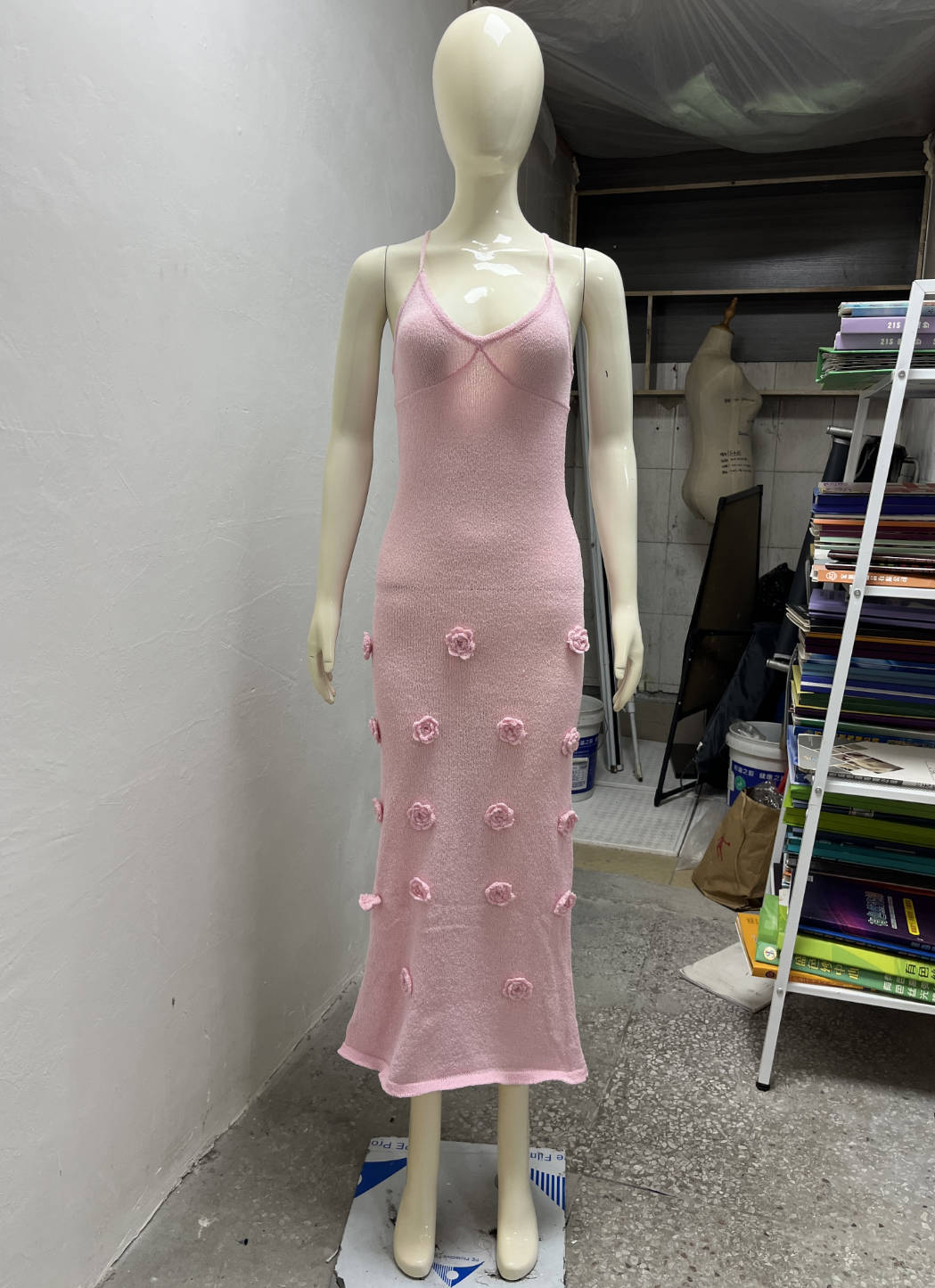 New Suspender Sleeveless Dress Three-dimensional Flower Heavy Industry Knitted Backless Tie