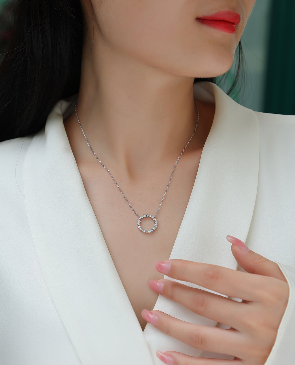 Bibo Necklace - A Fashionable And Light Luxury Jewelry Pendant Necklace Set With Top-quality Moissanite, S925 Silver Plated With Platinum