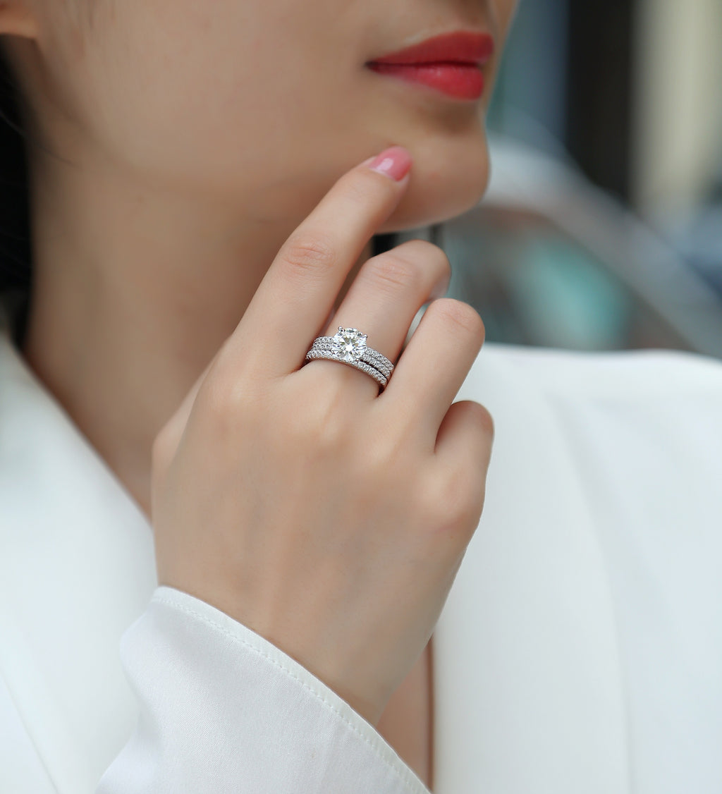 Dreamy - Set With 2-carat Top-quality Moissanite S925 Silver And Platinum-plated Diamond Wedding Ring. The Ring Can Be Inspected With A Diamond Pen