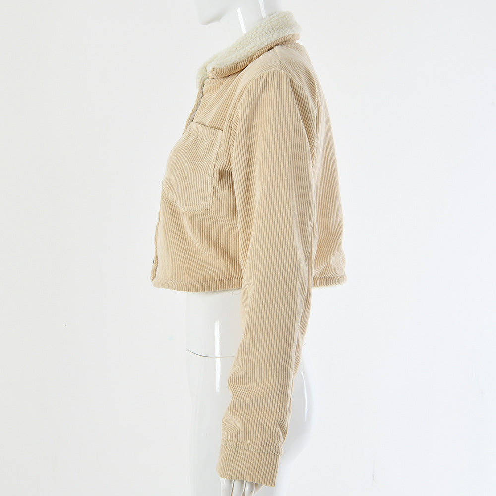 Thick thread knitting with metal buckle design