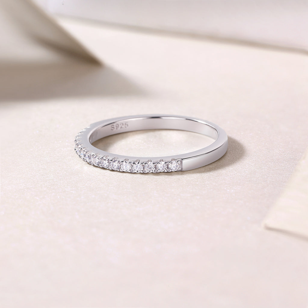 Embrace - A Wedding Ring Set With Top-quality Moissanite S925 Silver And Platinum-plated Diamond Can Be Inspected With A Diamond Pen
