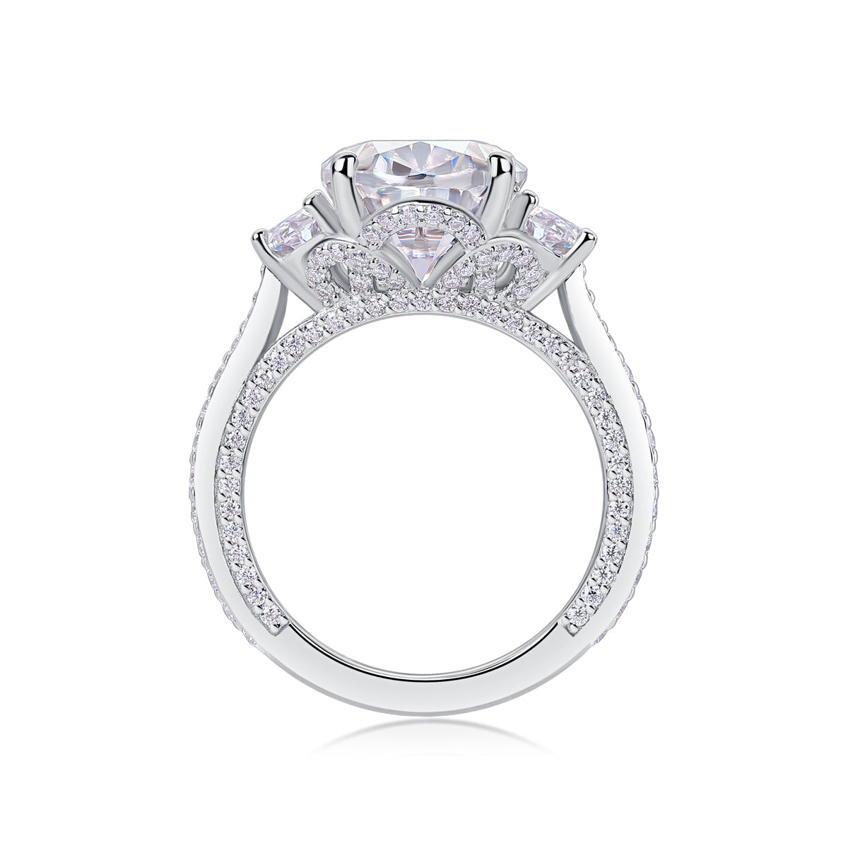 Crown Of Radiance - Set With Top-quality Egg-shaped Moissanite S925 Silver And Platinum-plated Diamond Wedding Ring. The Ring Can Be Inspected With A Diamond Pen