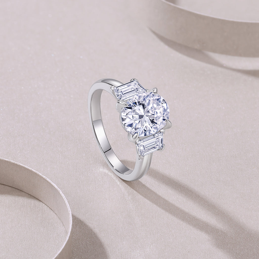 Egg-shaped Moissanite Set With Top-quality Moissanite Luxury, Fashionable And Light Luxury Jewelry Silver Ring S925 Silver Plated With Platinum