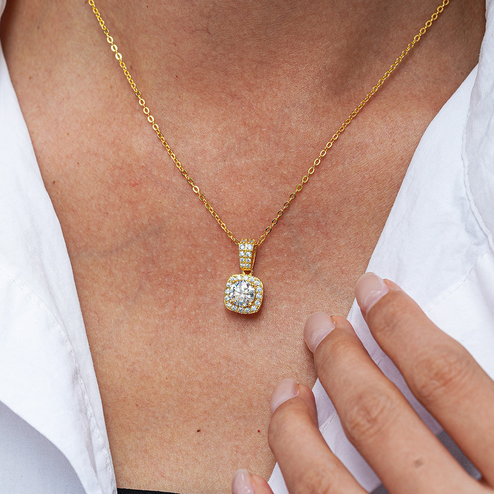 Women’s Moissanite Flower Pendant Necklace – 14K Gold Plated S925 | Diamond Sadaf