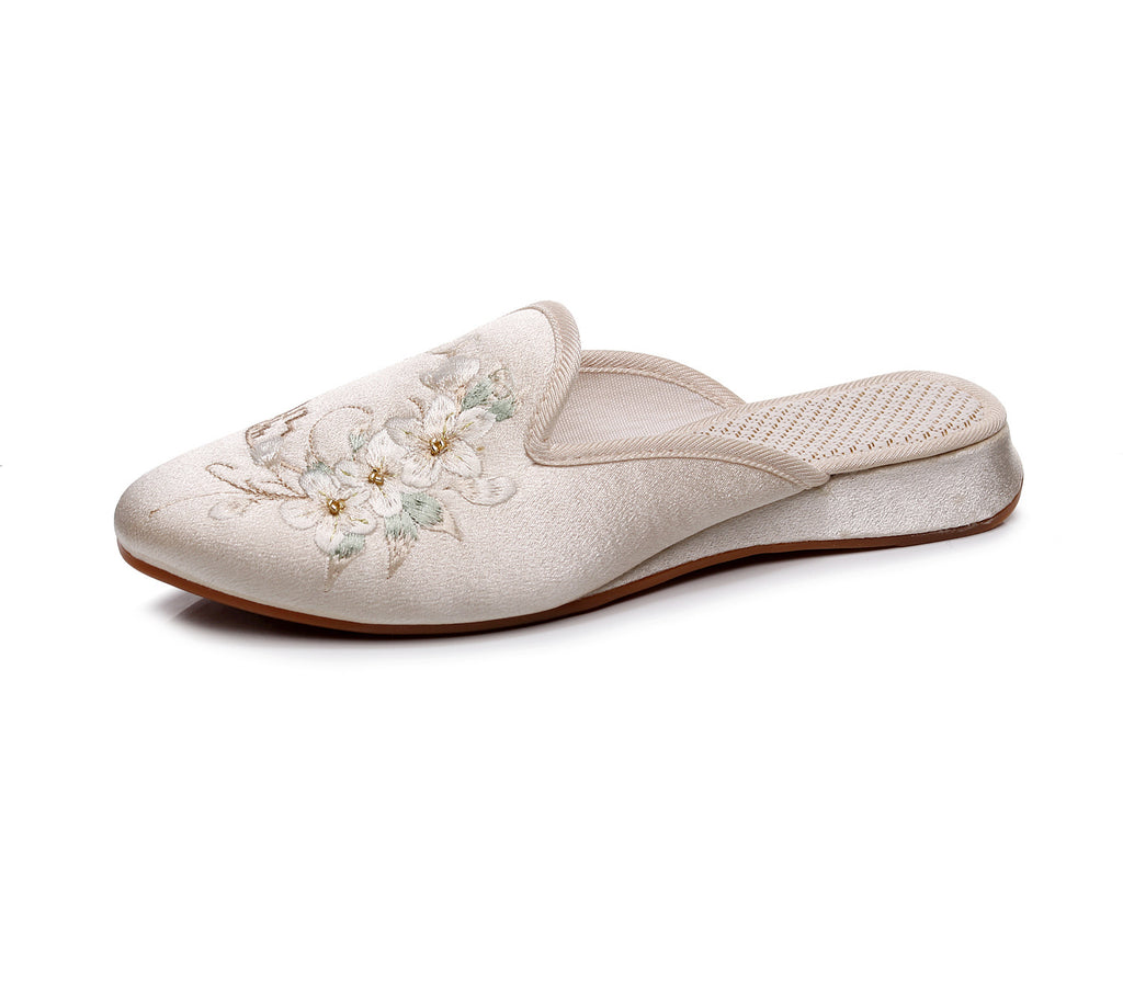 Women's Mercerizing Satin-surface Embroidered Slippers