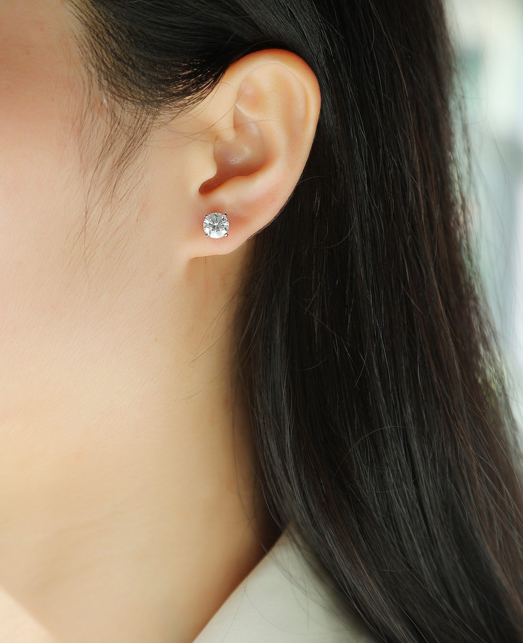 Flowing Charm - Earrings Set With 1-carat Top-quality Moissanite S925 In Silver And Platinum-plated Stud Earrings, A Fashionable And Trendy Accessory That Can Be Tested With A Diamond Pen.