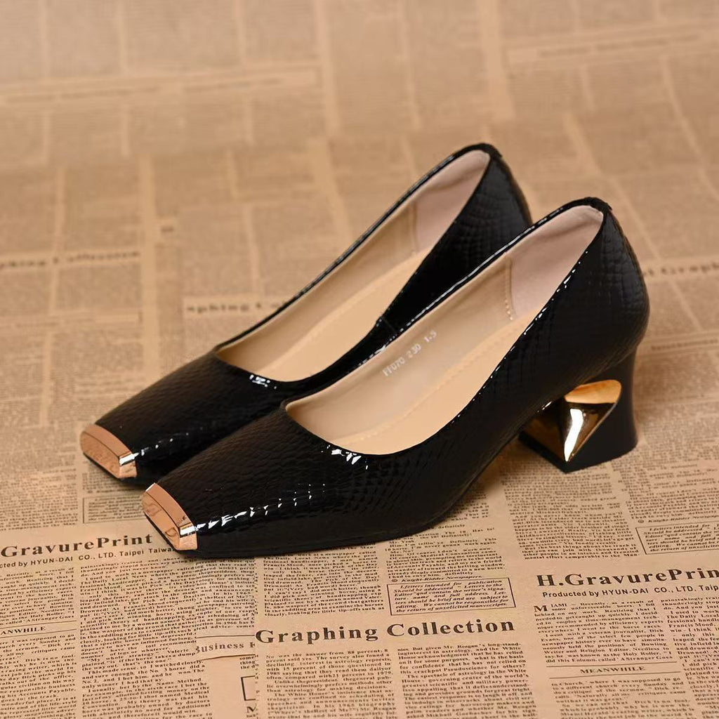 Women's French-style Snake-pattern Chunky-heel Versatile Soft-soled Leather Shoes