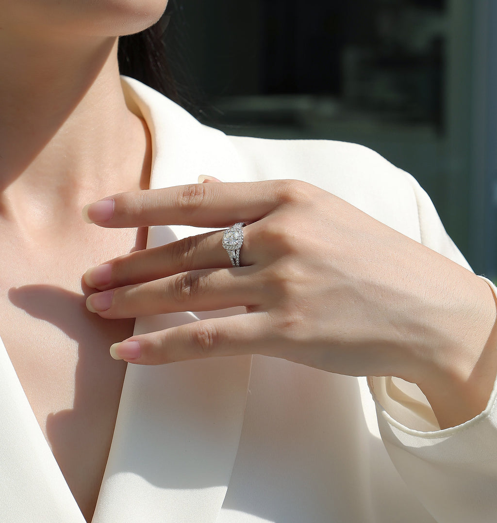 Day By Day - A Wedding Ring Set With Top-quality Moissanite S925 Silver And Platinum-plated Diamond Can Be Tested With A Diamond Pen