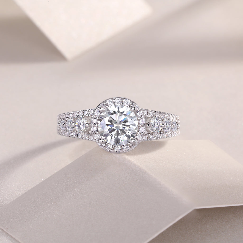 Meteor Shower - Set With 1-carat Top-quality Moissanite S925 Silver And Platinum-plated Diamond Wedding Ring. The Ring Can Be Inspected With A Diamond Pen