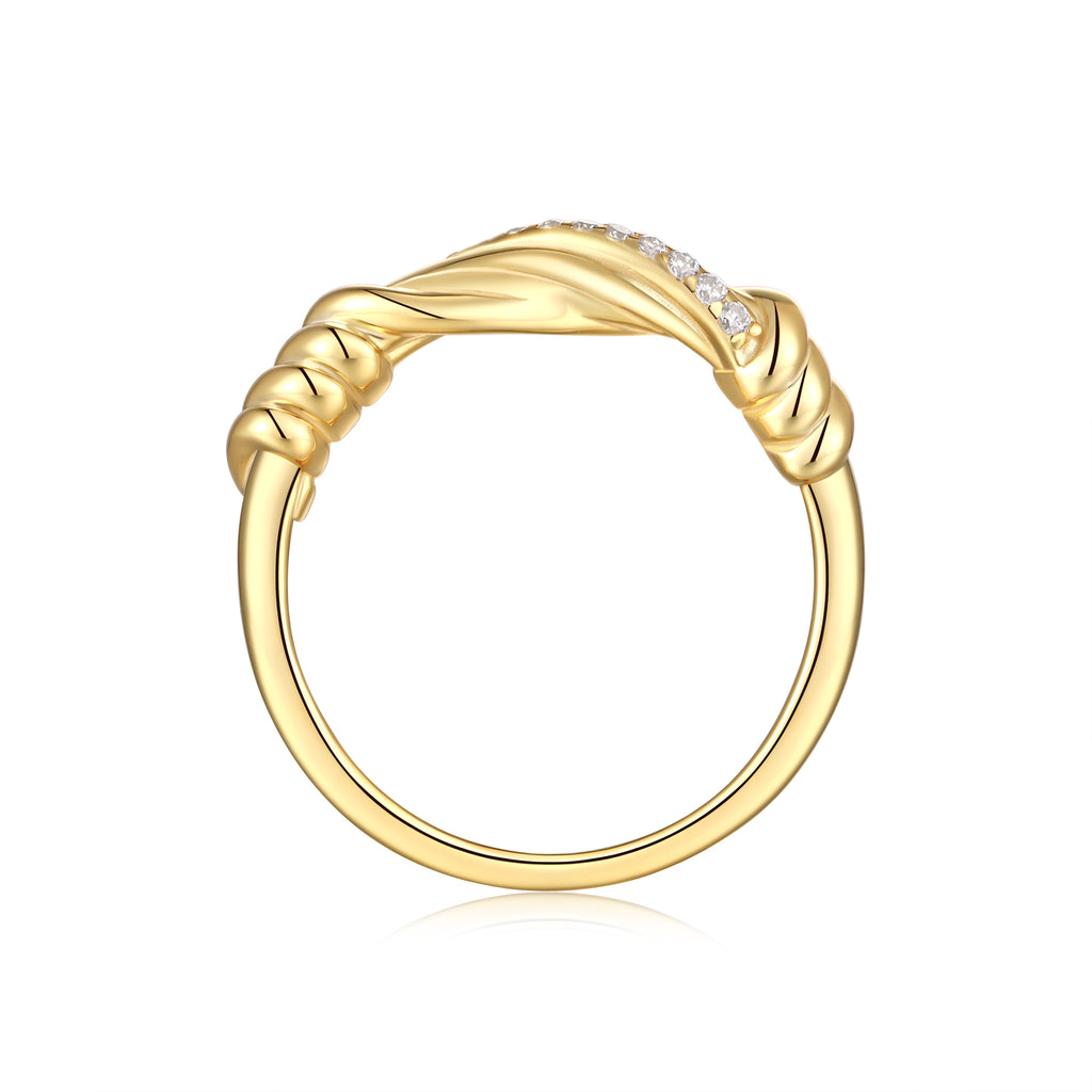 A Luxurious And Fashionable Light Luxury Jewelry Silver Ring Set With Top-quality Moissanite, S925 Silver Electroplated With Gold