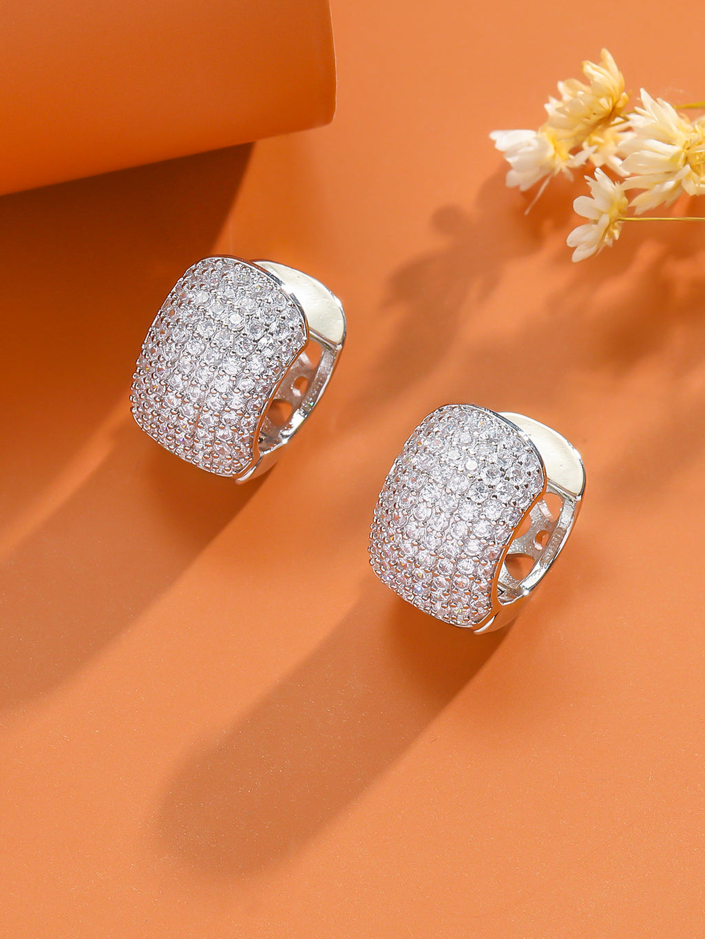 Simple Fashion Ear Clips Gold-plated Color Zircon Earrings