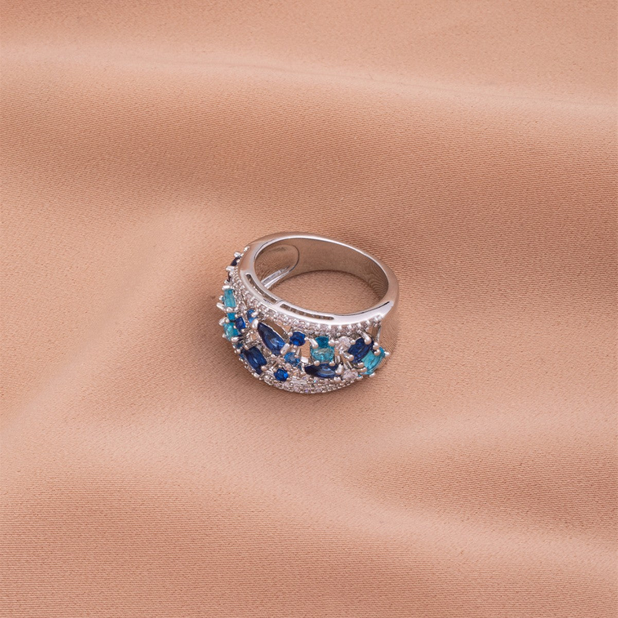 Round Hollow Advanced Texture Ring Unique