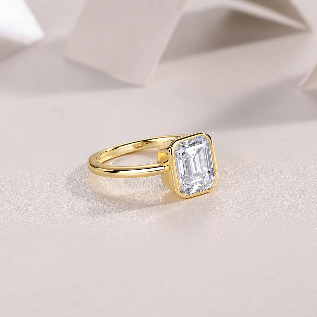 Pagoda Octagonal Moissanite Ring – S925 Silver Gold Plated