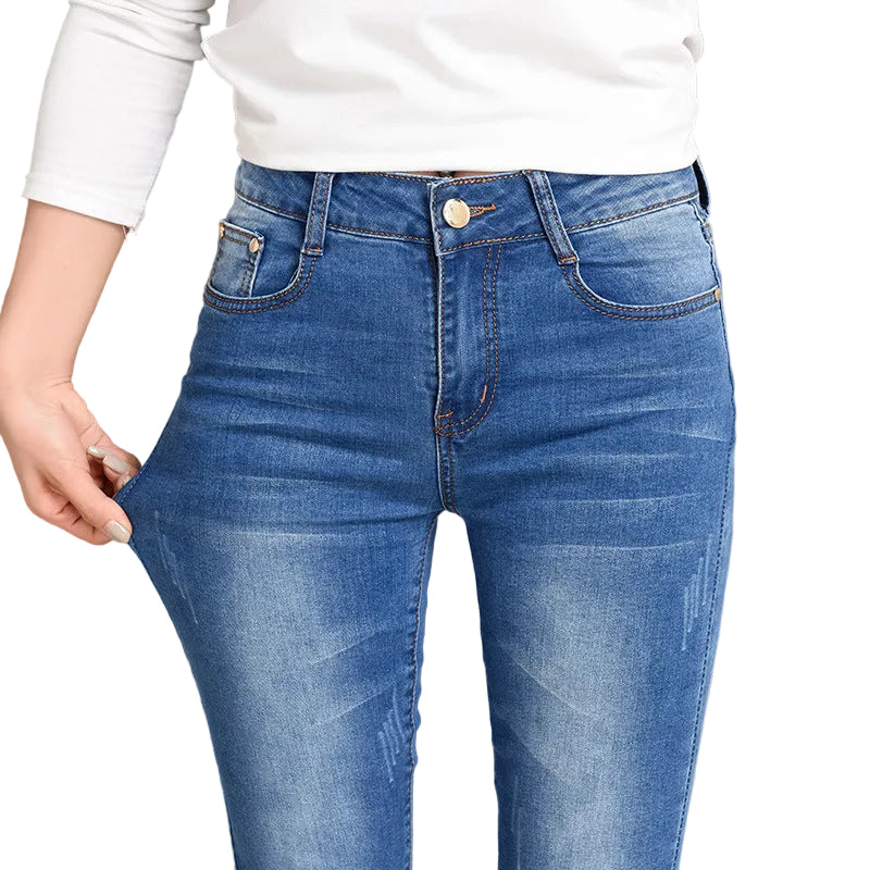 Women's Slim Fit Elastic Straight Jeans