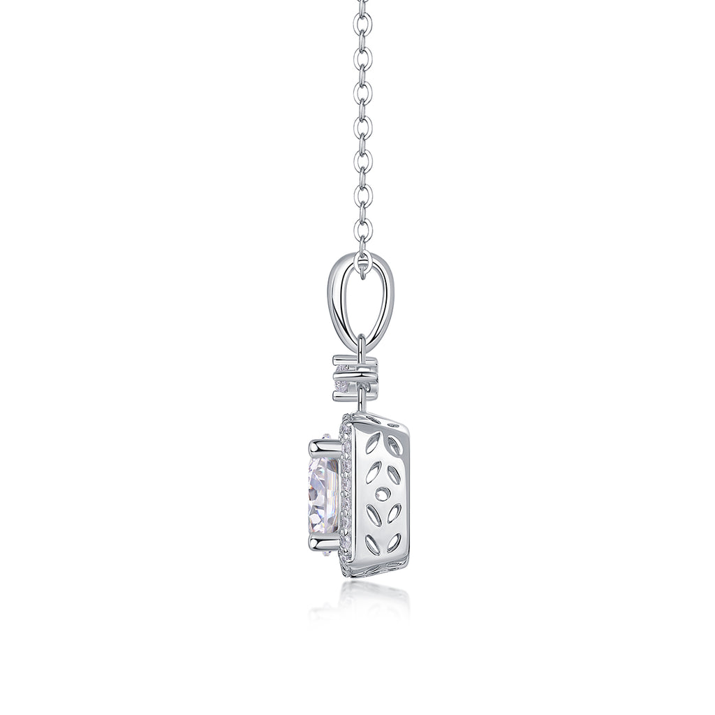 Pure And Innocent Marie - A Fashionable And Light Luxury Jewelry Pendant Necklace Set With Top-quality Moissanite, S925 Silver Plated Platinum