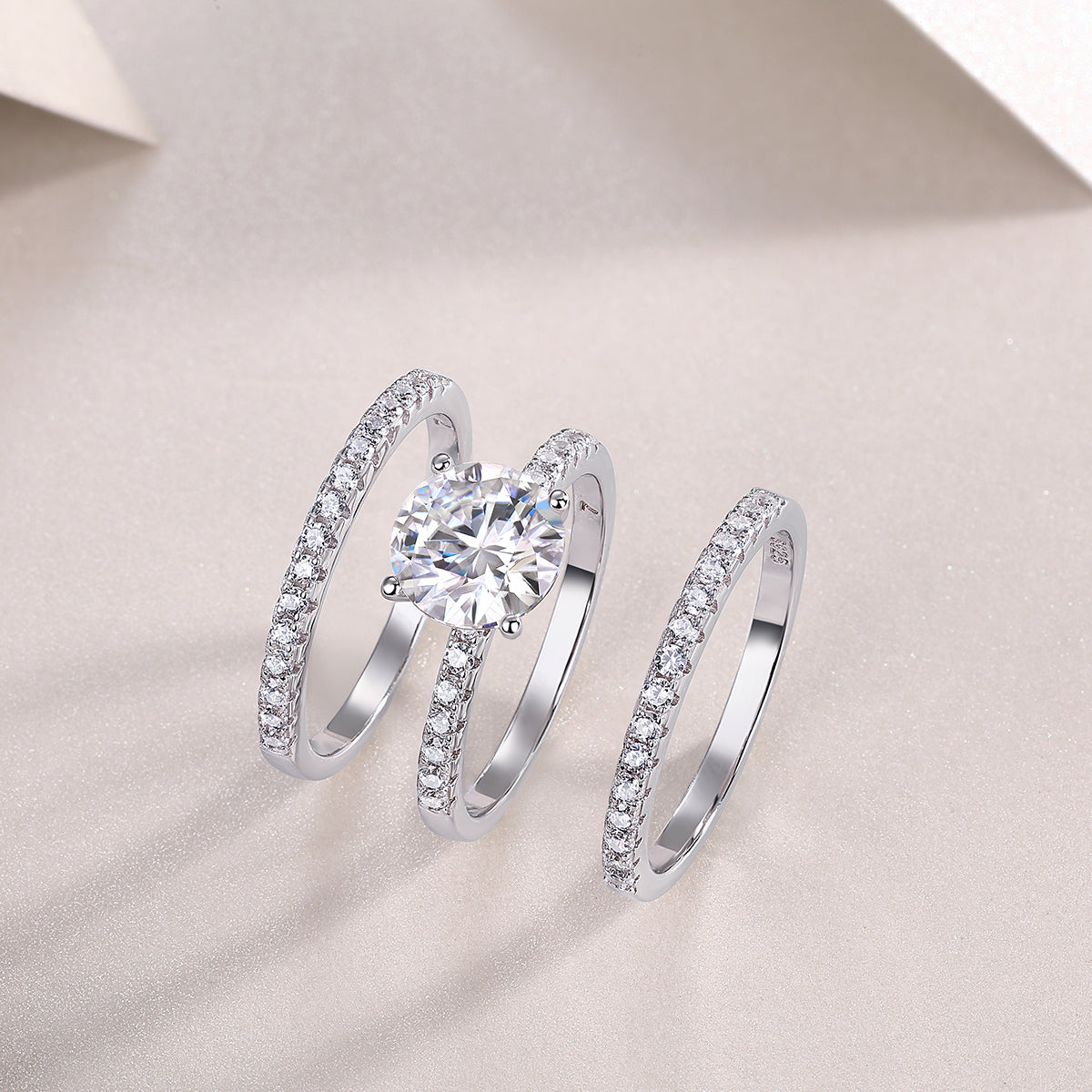 Dreamy - Set With 2-carat Top-quality Moissanite S925 Silver And Platinum-plated Diamond Wedding Ring. The Ring Can Be Inspected With A Diamond Pen