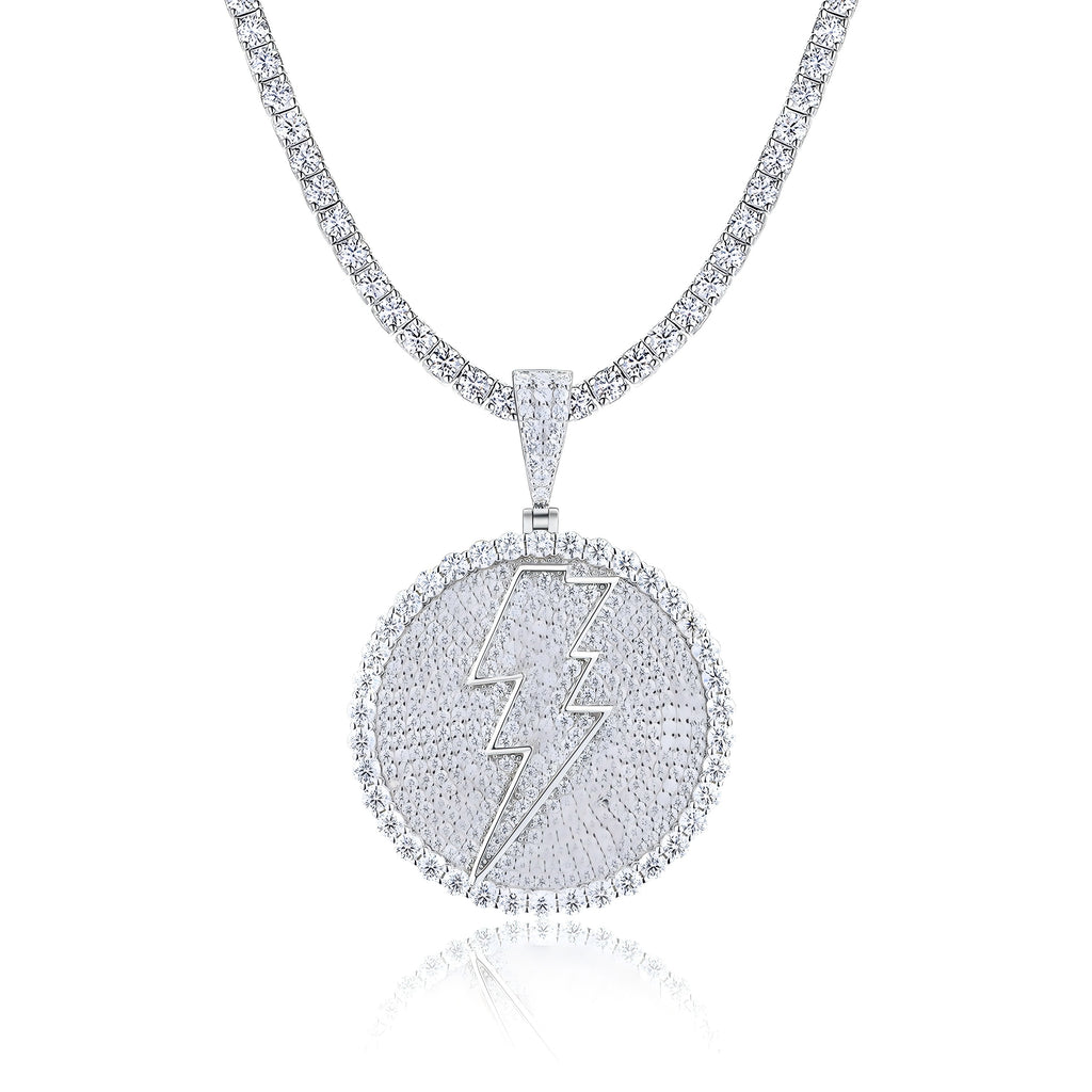 The Glory Of Thunder - A Fashionable And Trendy Necklace Pendant Set With Top-quality Moissanite S925 Silver And Platinum Plating Can Be Tested With A Diamond Pen
