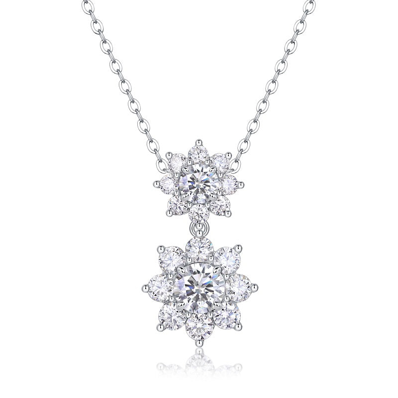 Sunshine Flower Language - A Fashionable And Trendy Necklace Pendant Set With Top-quality Moissanite S925 Silver And Platinum Plating Can Be Tested With A Diamond Pen