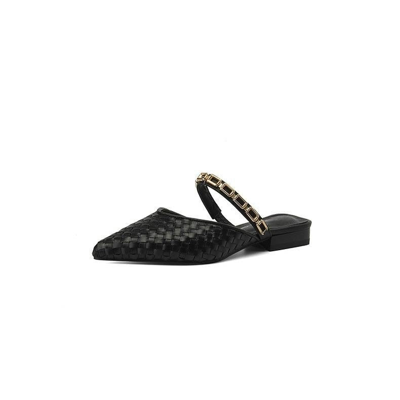 Chain-style Strappy Pointed-toe Low-heeled Flat Sandals
