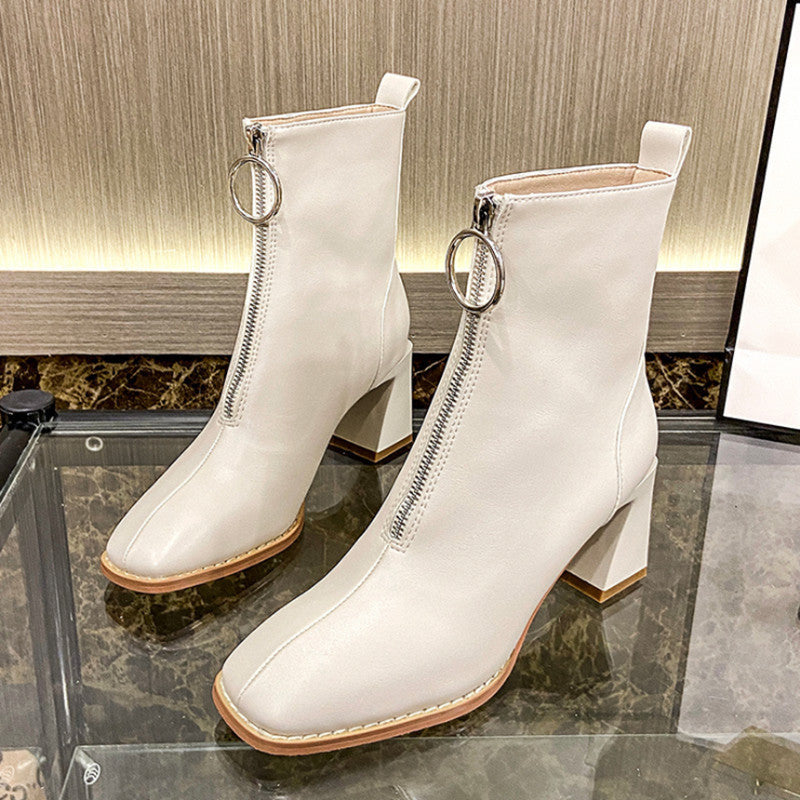 Square-Toe Leather Chunky-Heel Boots In British Style