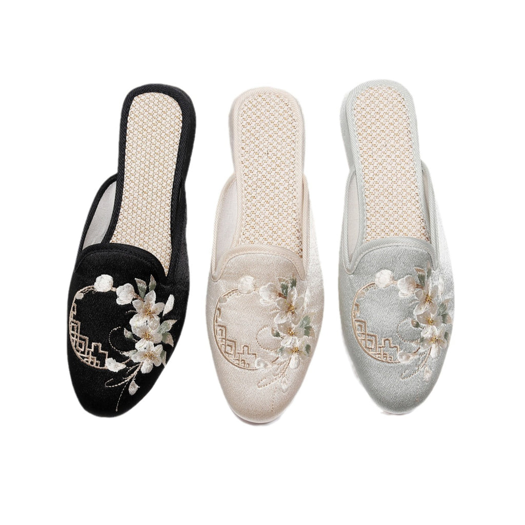 Women's Mercerizing Satin-surface Embroidered Slippers